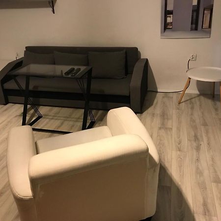 Apartament Stare-Polesie Apartment วูดช์ ภายนอก รูปภาพ